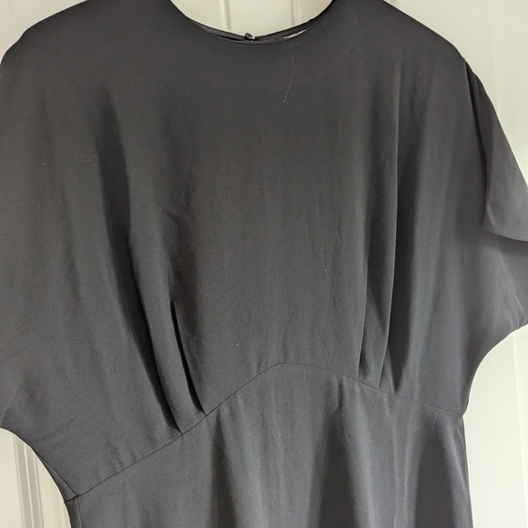 H&M Black Midi Dress | Dolman Sleeve + Keyhole Back | Minimalist Chic - Picture 3 of 9